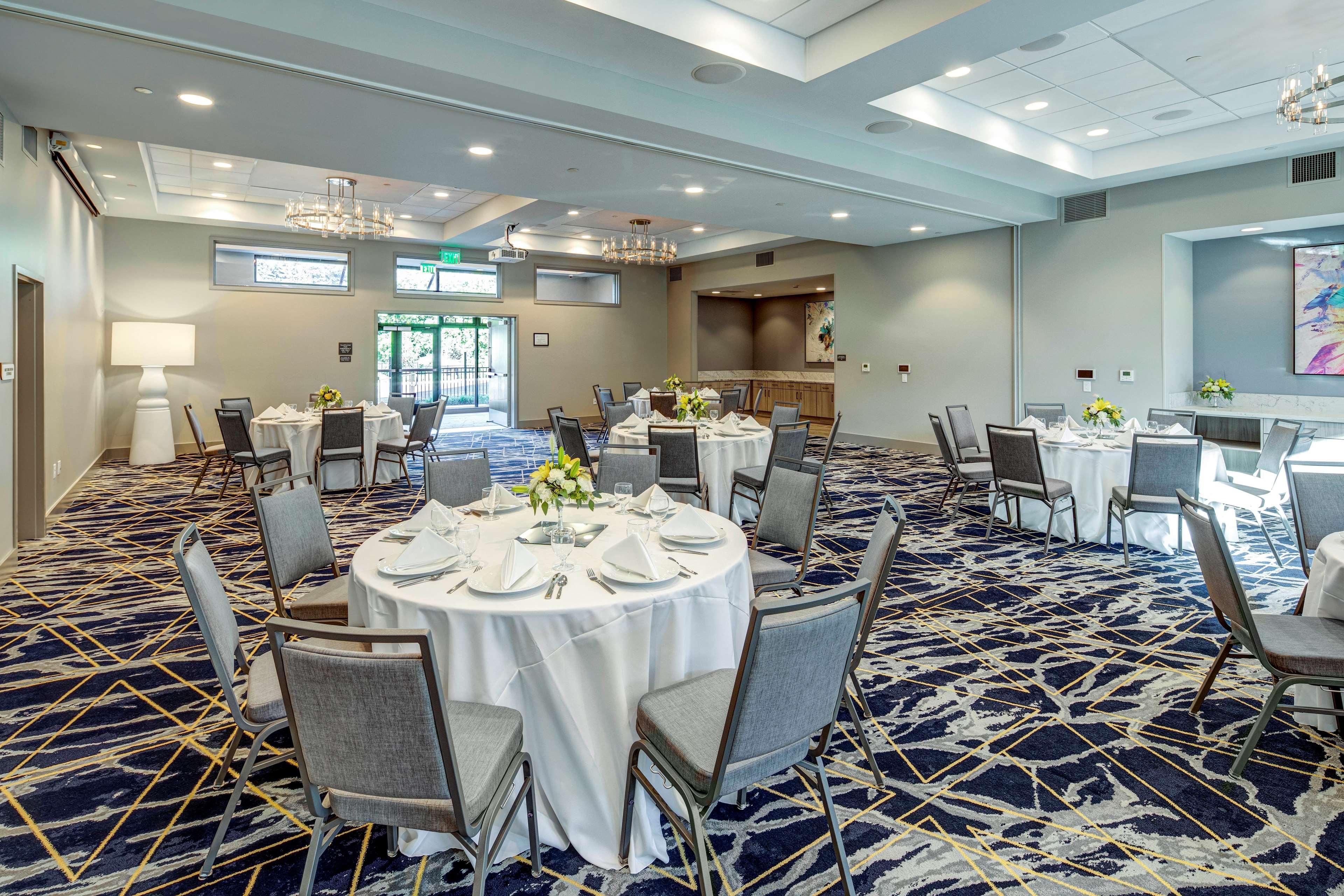 Hilton Garden Inn Wilsonville Portland Extérieur photo