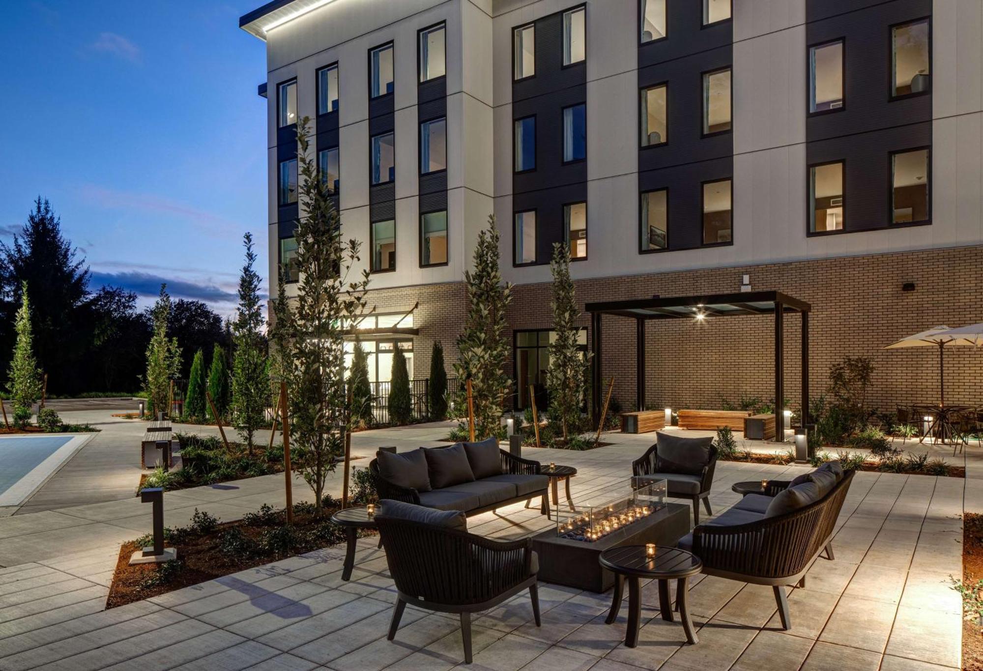 Hilton Garden Inn Wilsonville Portland Extérieur photo